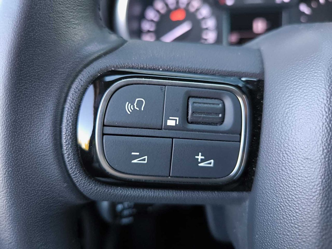 Citroën C3 Aircross SHINE PACK BLUE HDI 110 CV - Foto 2