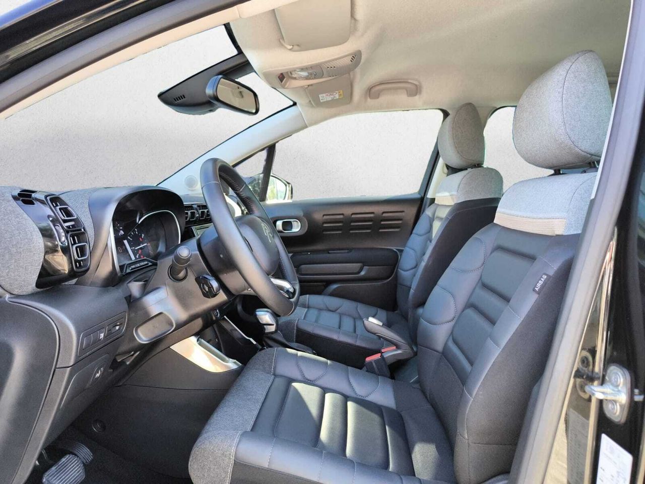 Citroën C3 Aircross SHINE PACK BLUE HDI 120 CV EAT6 - Foto 2