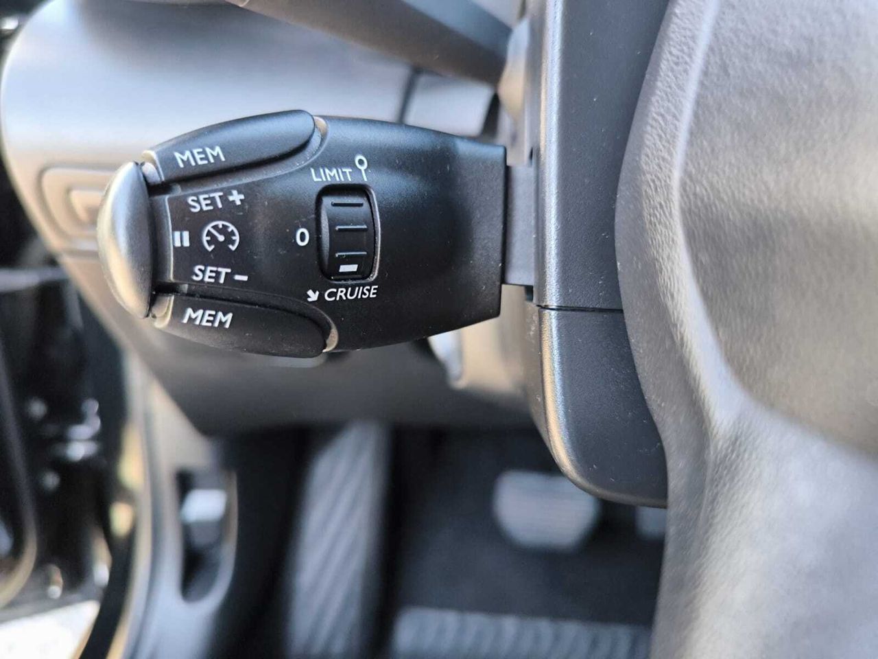 Citroën C3 Aircross SHINE PACK BLUE HDI 120 CV EAT6 - Foto 2