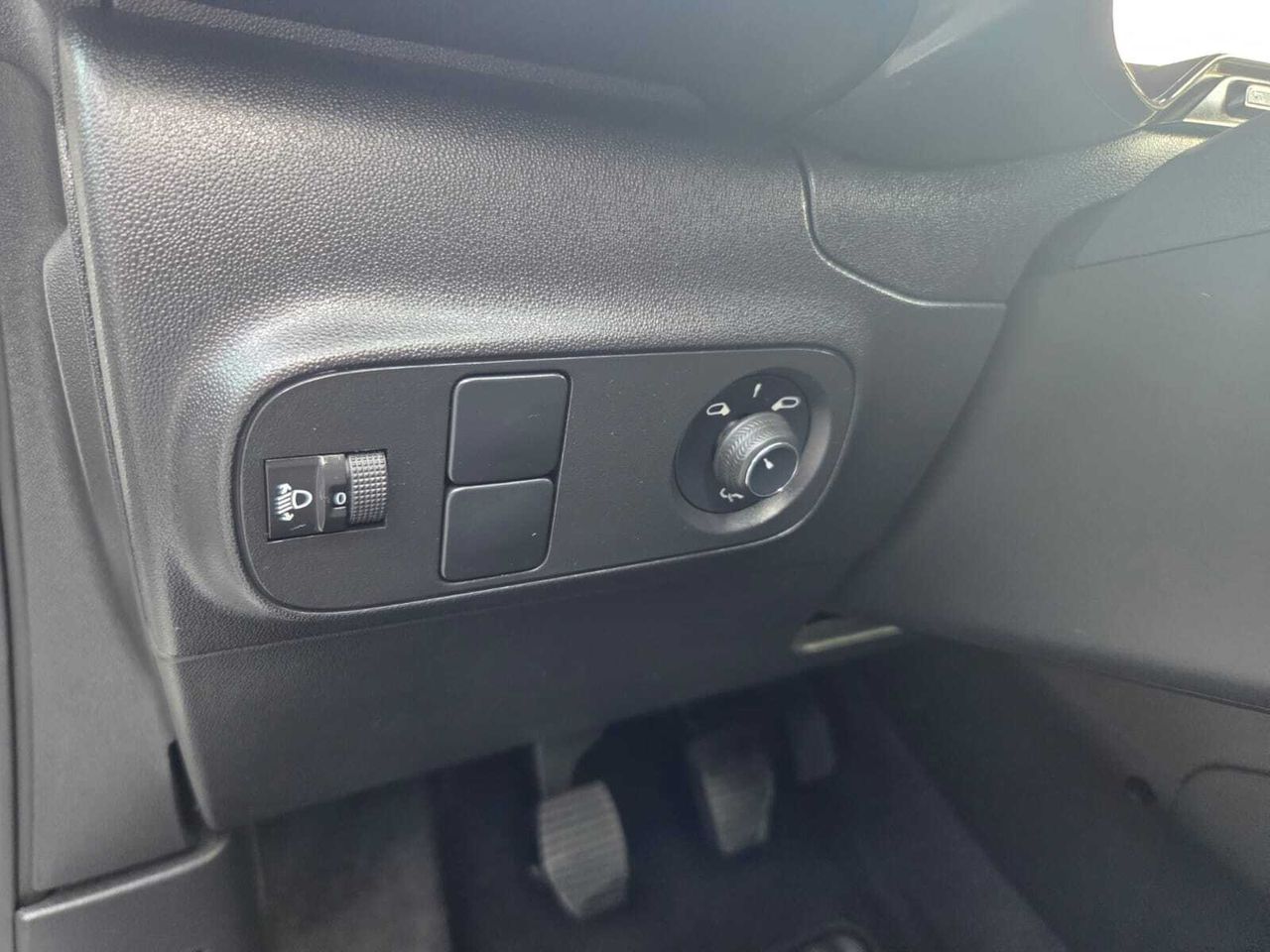 Citroën C3 PURE TECH 83 CV FEEL  - Foto 2