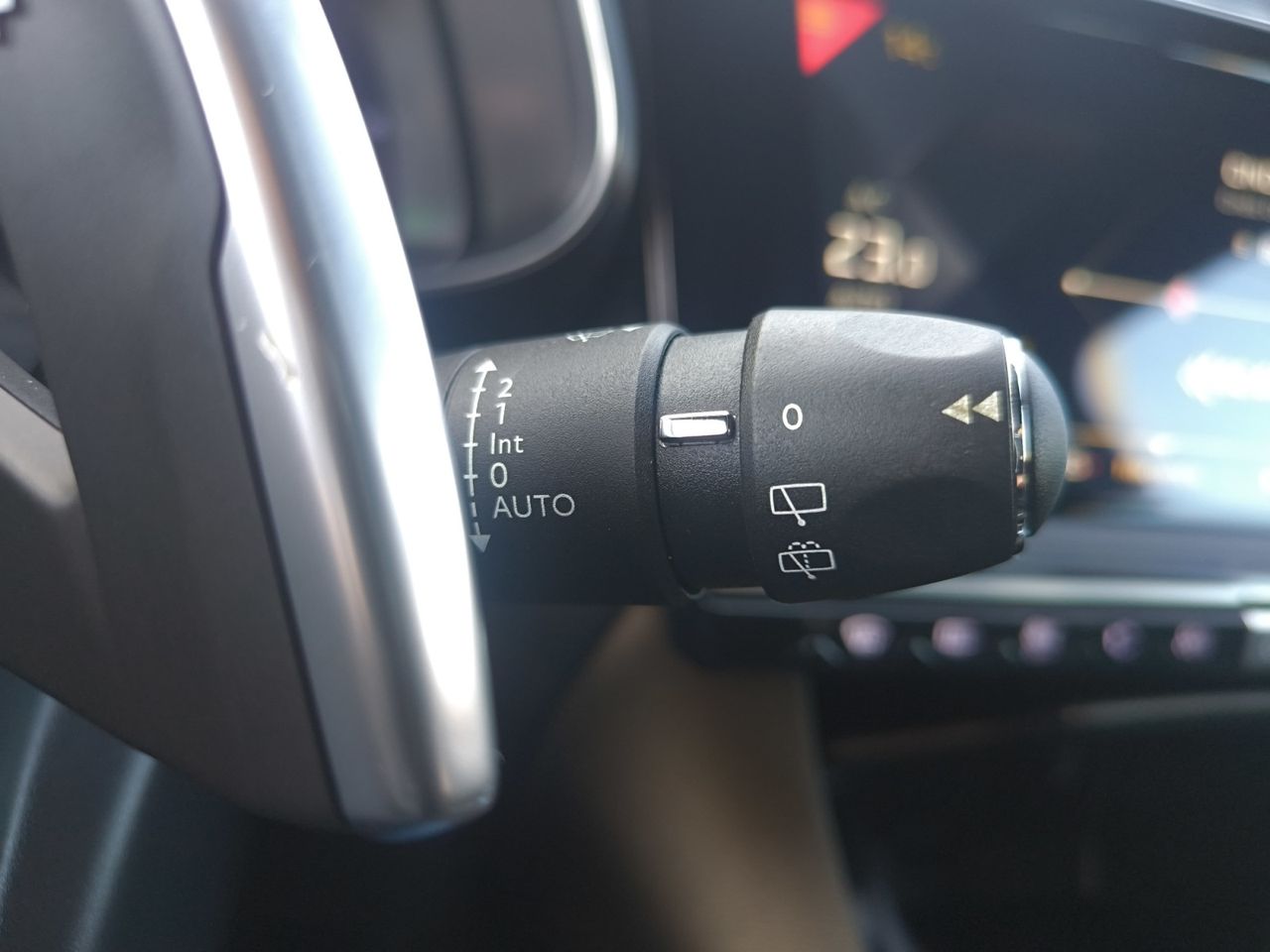 DS DS 7 CROSSBACK BLUE HDI 130 CV AUT SO CHIC  - Foto 2