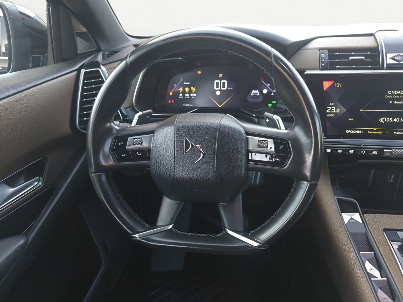 DS DS 7 CROSSBACK BLUE HDI 130 CV AUT SO CHIC  - Foto 2