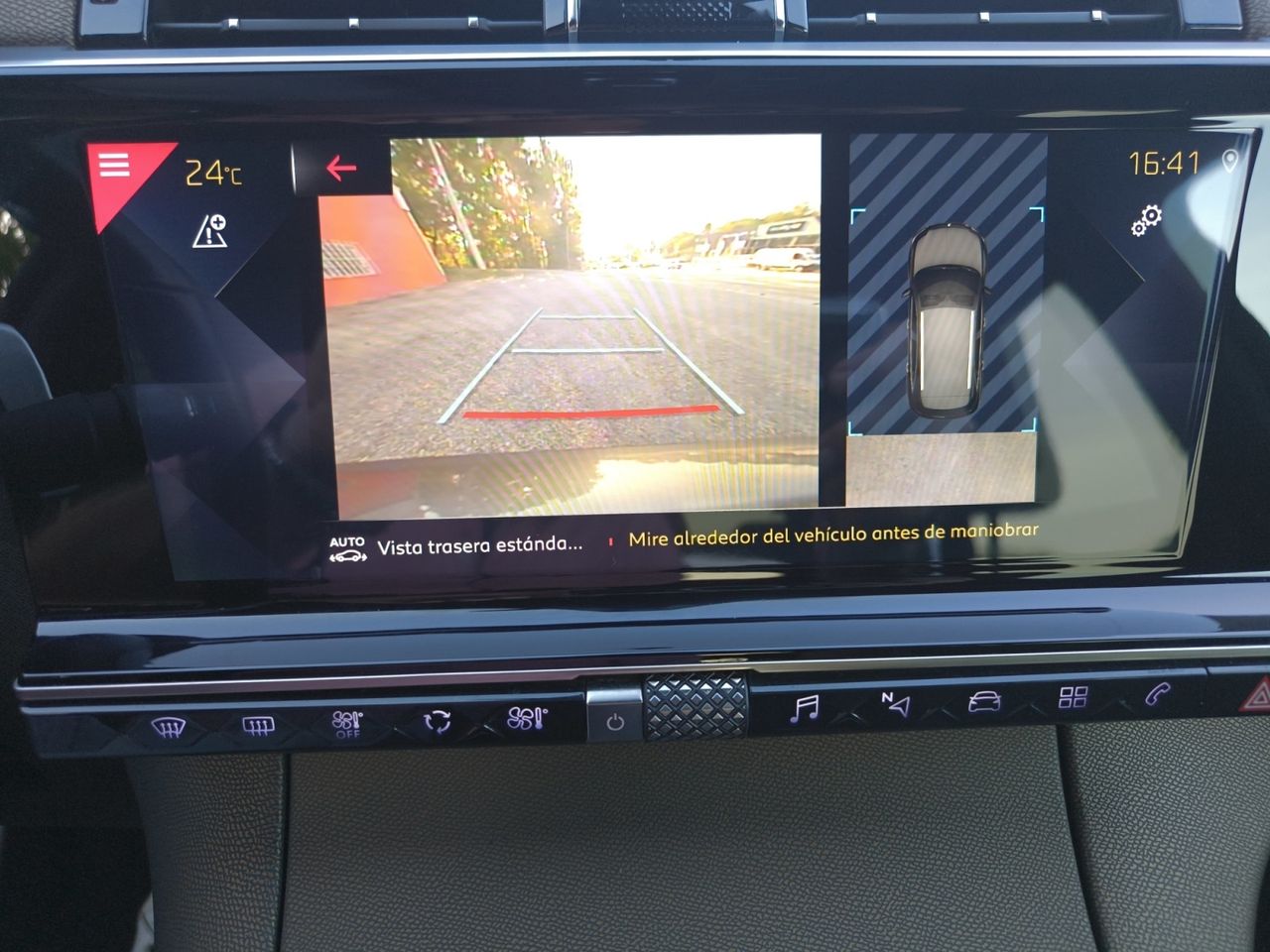 DS DS 7 CROSSBACK BLUE HDI 130 CV AUT SO CHIC  - Foto 2