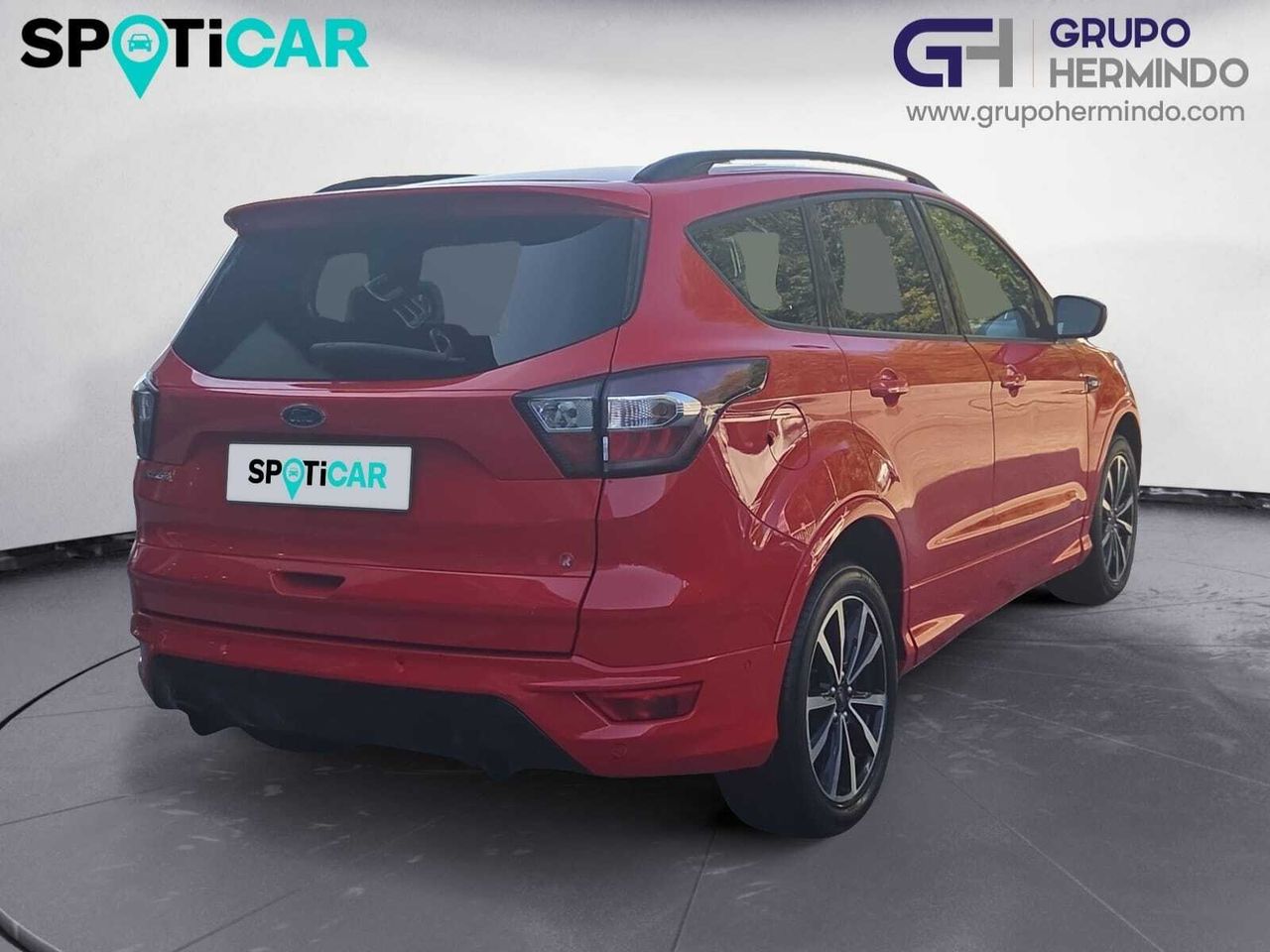 Ford Kuga 1.5 TDCI 120 CV ST LINE  - Foto 2