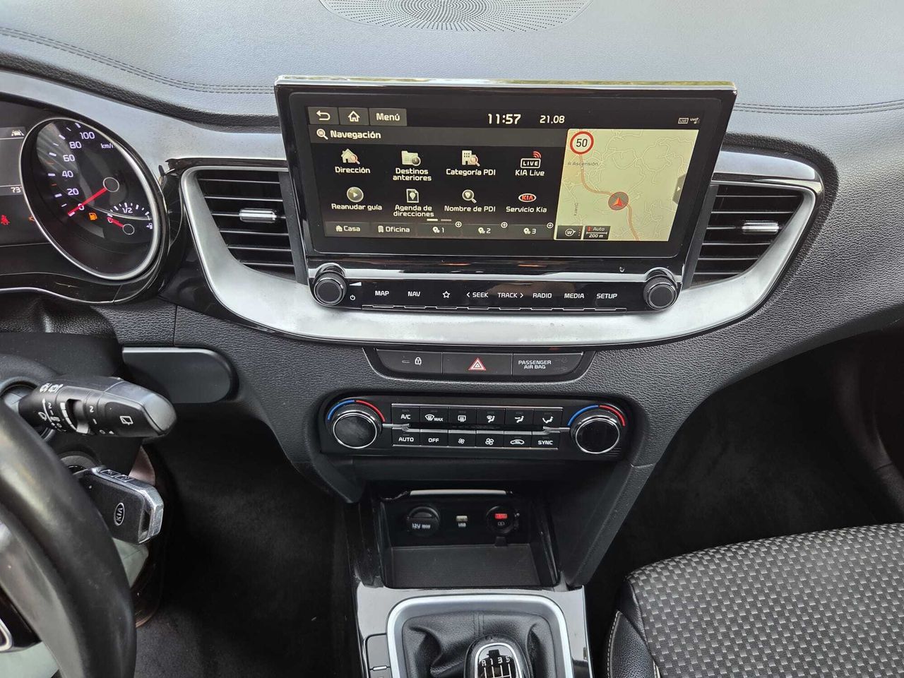 Kia XCeed 1.0 TGDI TECH 120 CV  - Foto 2