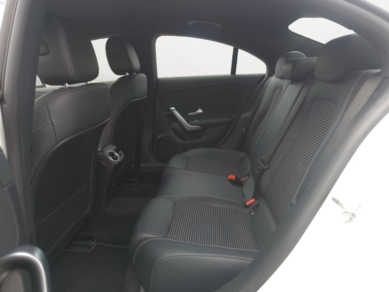 Mercedes CLA 250 e + PAQ ADVANTAGE + INT SMARTPHONE  - Foto 2