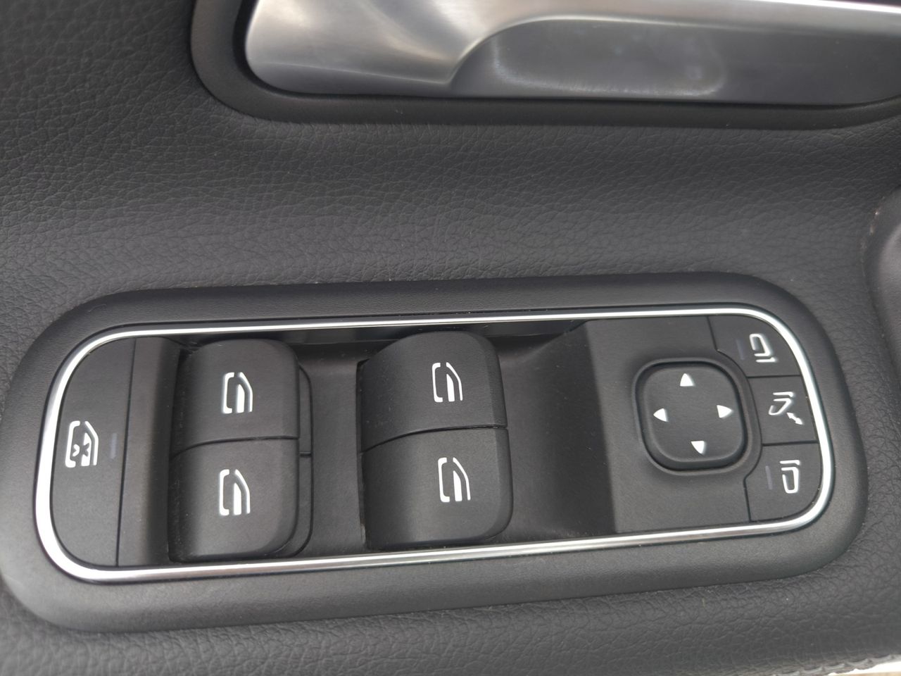 Mercedes CLA 250 e + PAQ ADVANTAGE + INT SMARTPHONE  - Foto 2