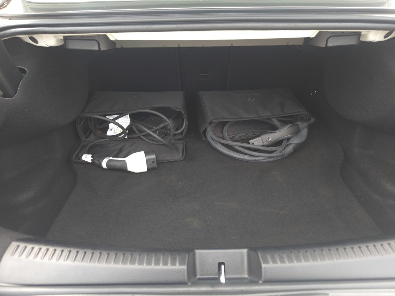 Mercedes CLA 250 e + PAQ ADVANTAGE + INT SMARTPHONE  - Foto 2