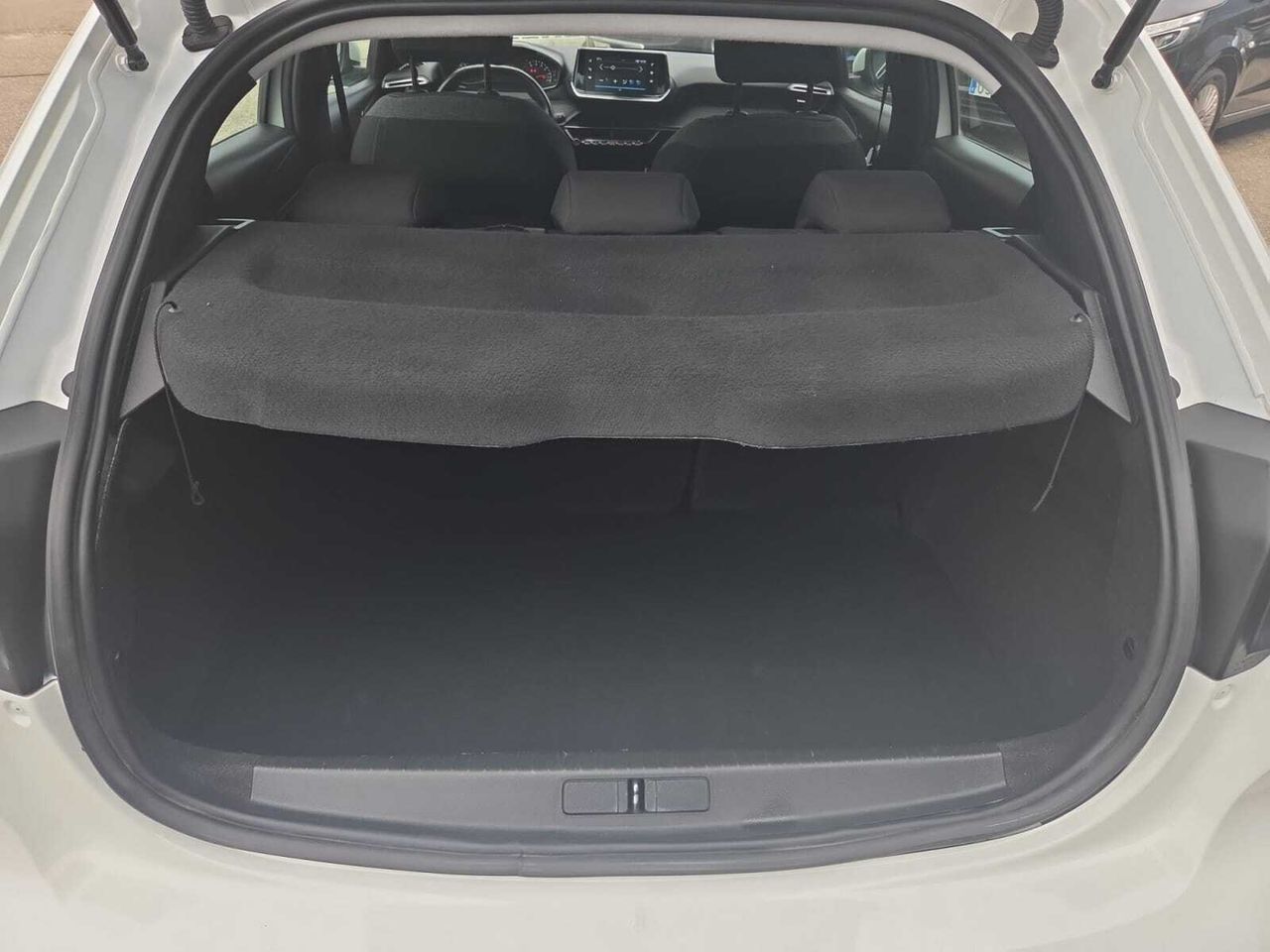 Peugeot 208 ACTIVE PACK BLUE HDI 100 CV  - Foto 2