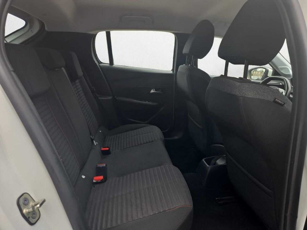 Peugeot 208 ACTIVE PACK BLUE HDI 100 CV  - Foto 2