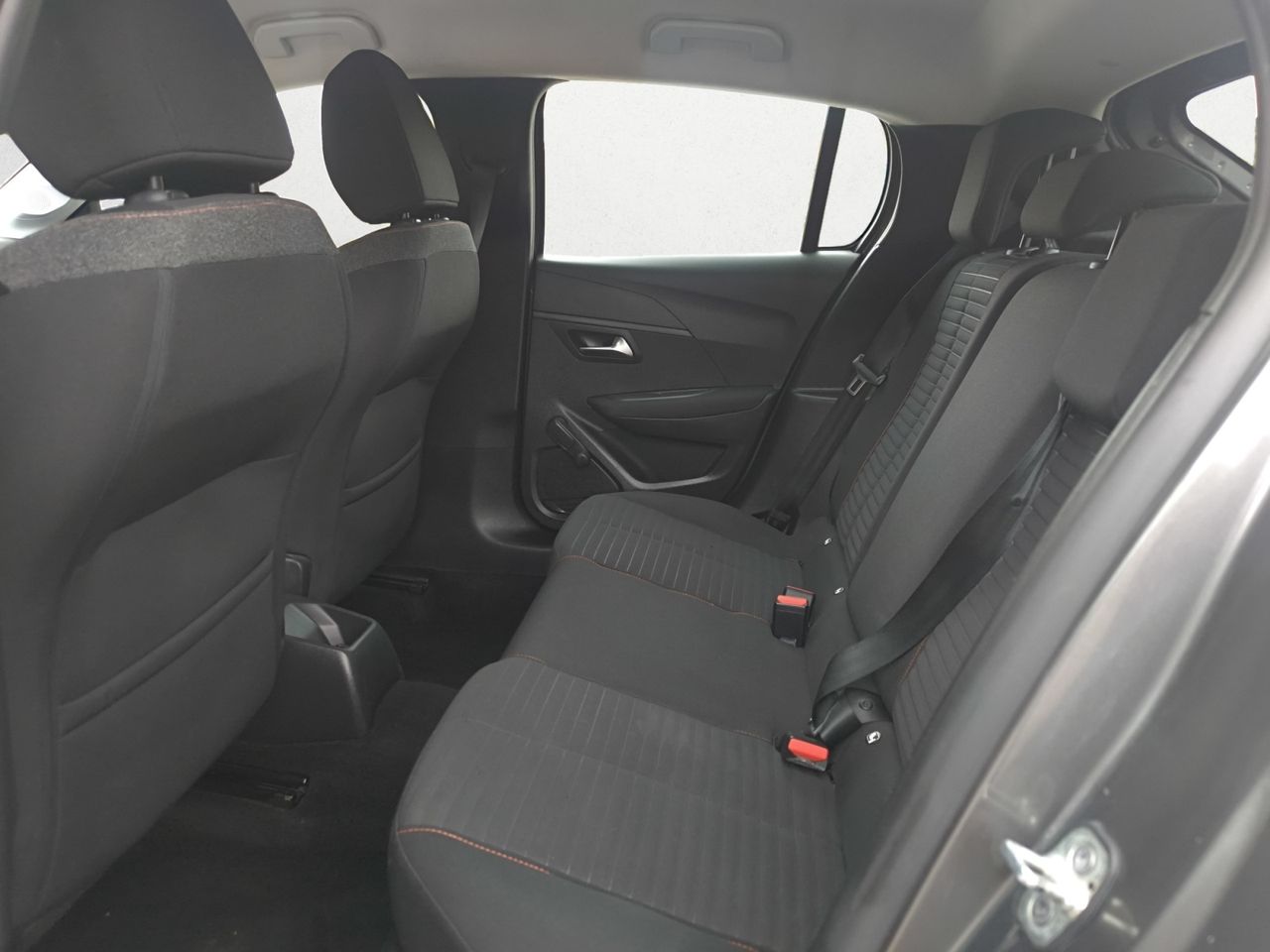 Peugeot 208 ACTIVE PURE TECH 75 CV - Foto 2