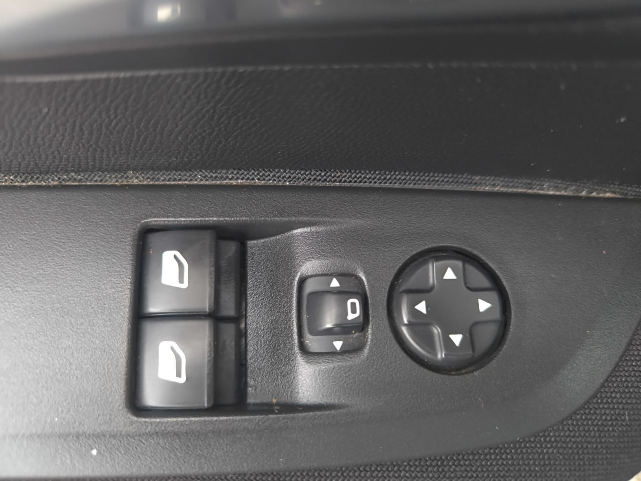 Peugeot 208 ACTIVE PURE TECH 75 CV - Foto 2