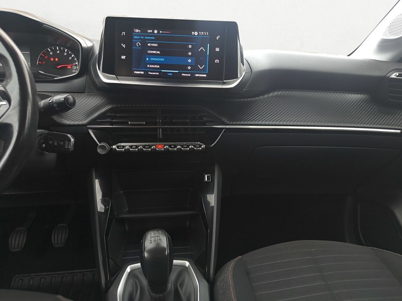 Peugeot 208 ACTIVE PURE TECH 75 CV - Foto 2