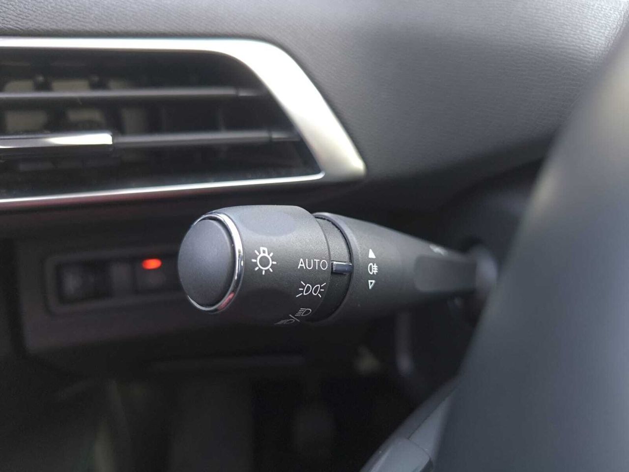 Peugeot 3008 ALLURE PACK BLUE HDI 130 CV  - Foto 2