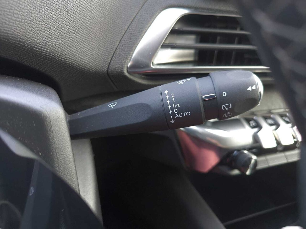 Peugeot 3008 ALLURE PACK BLUE HDI 130 CV  - Foto 2