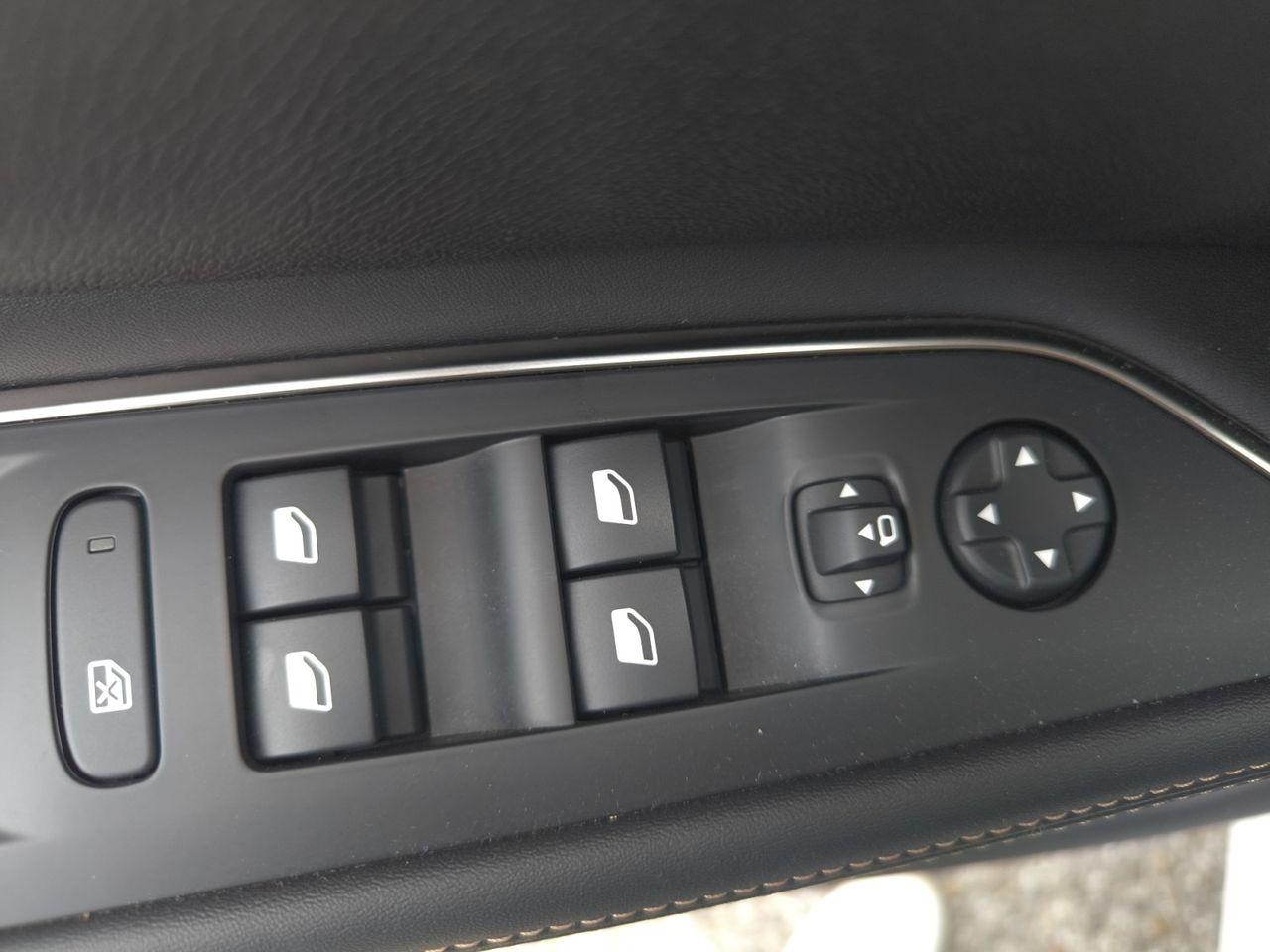 Peugeot 5008 GT BLUE HDI 130 CV EAT8  - Foto 2