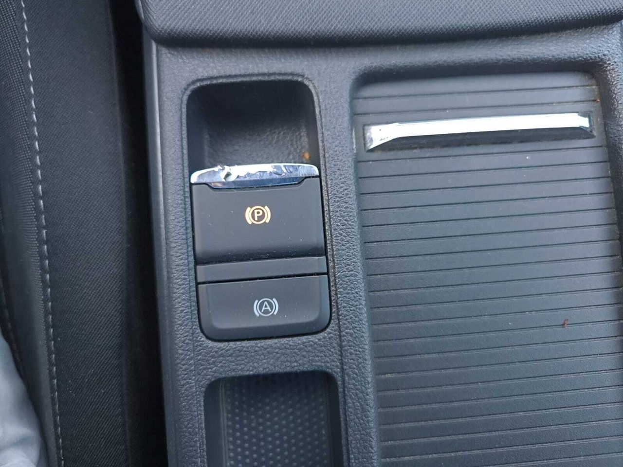 Skoda Octavia COMBI 2.0 TDI 150 CV DSG AMBITION + PACK BUSINESS  - Foto 2