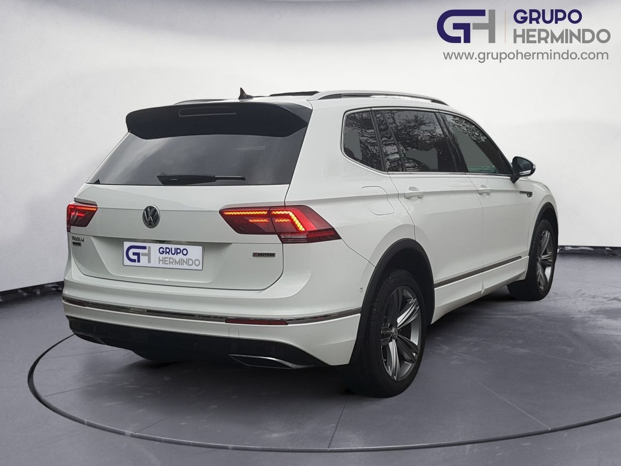 Volkswagen Tiguan SPORT 2.0 TDI 4 MOTION DSG 190 CV  - Foto 2
