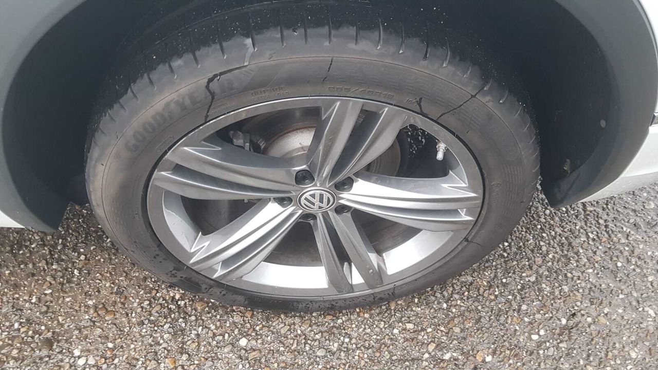 Volkswagen Tiguan SPORT 2.0 TDI 4 MOTION DSG 190 CV  - Foto 2