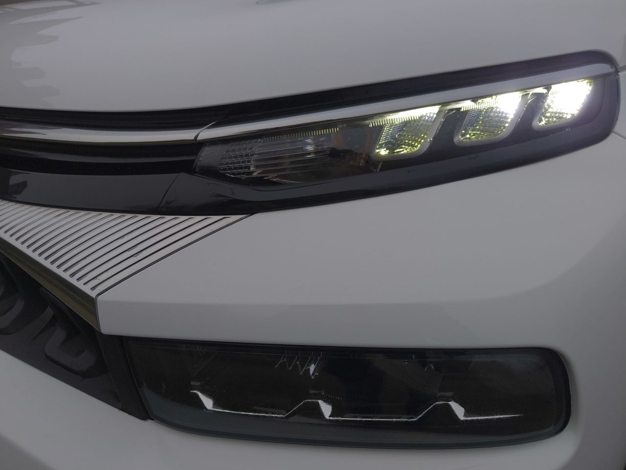 Citroën C3 Aircross PURE TECH 110 CV C SERIES  - Foto 2