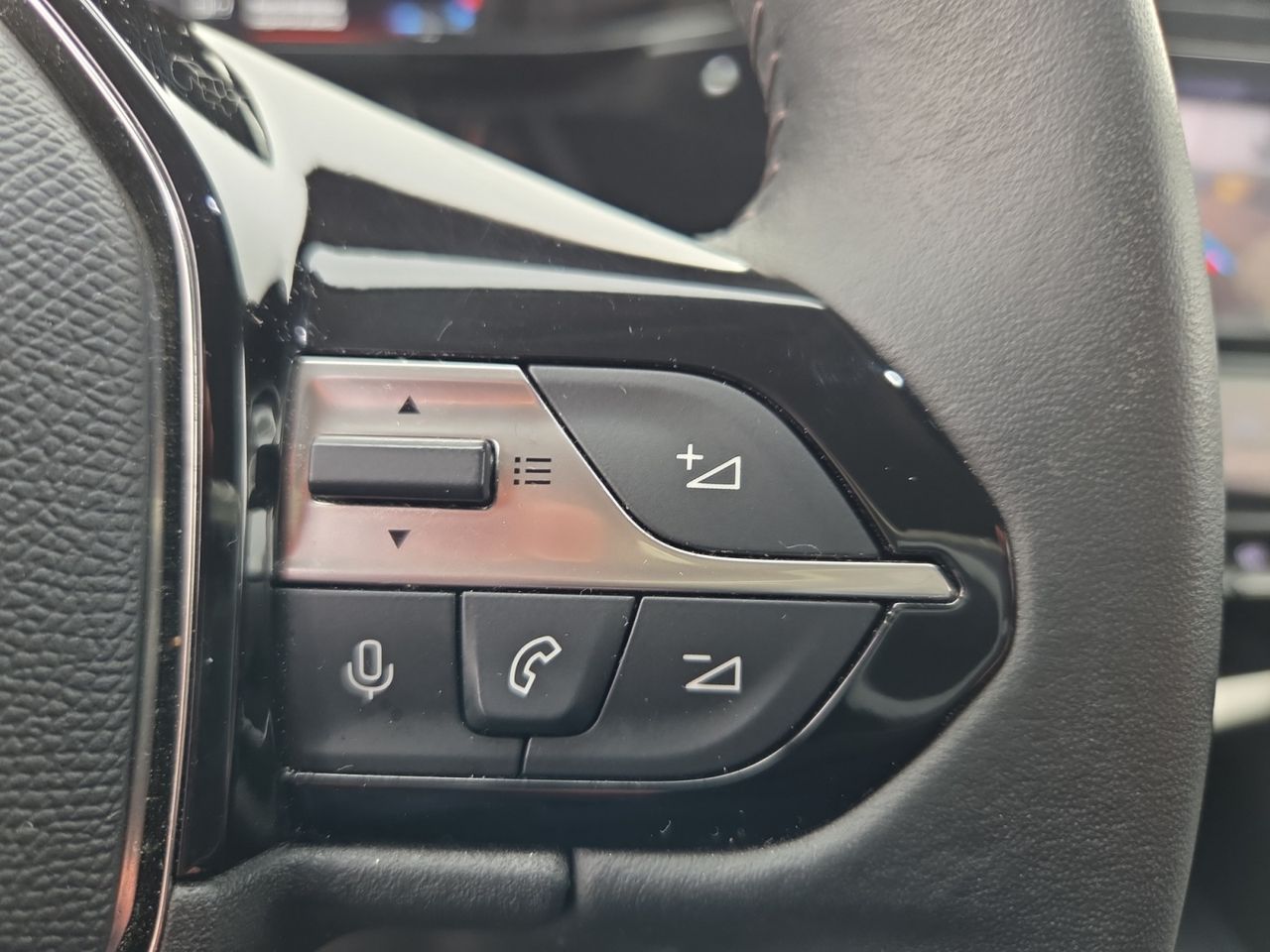 Peugeot 308 ALLURE BLUE HDI 130 CV  - Foto 2