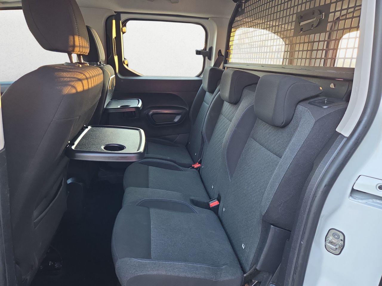 Peugeot Rifter ALLURE BUSINESS STANDARD BLUE HDI 100 CV  - Foto 2