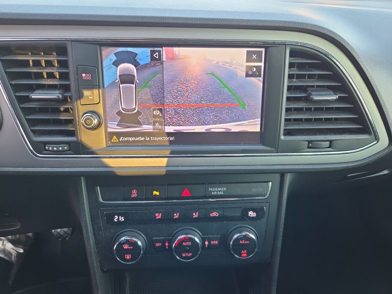 Seat Leon 1.5 TSI SPORTOURER ST   - Foto 2