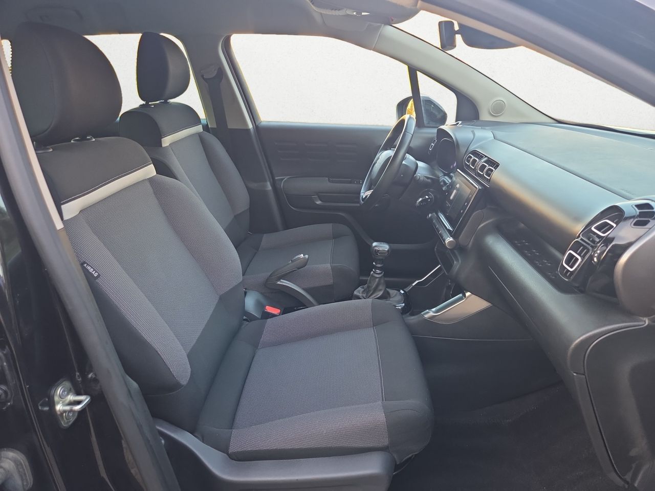 Citroën C3 Aircross BLUE HDI 110 CV FEEL PACK  - Foto 2