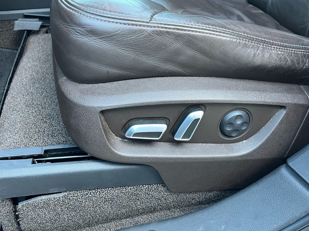 Audi Q7 QUATTRO 245 CV S TRONIC  - Foto 2