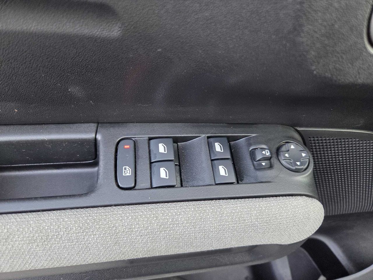 Citroën C3 Aircross SHINE BLUE HDI 120 CV EAT6  - Foto 2