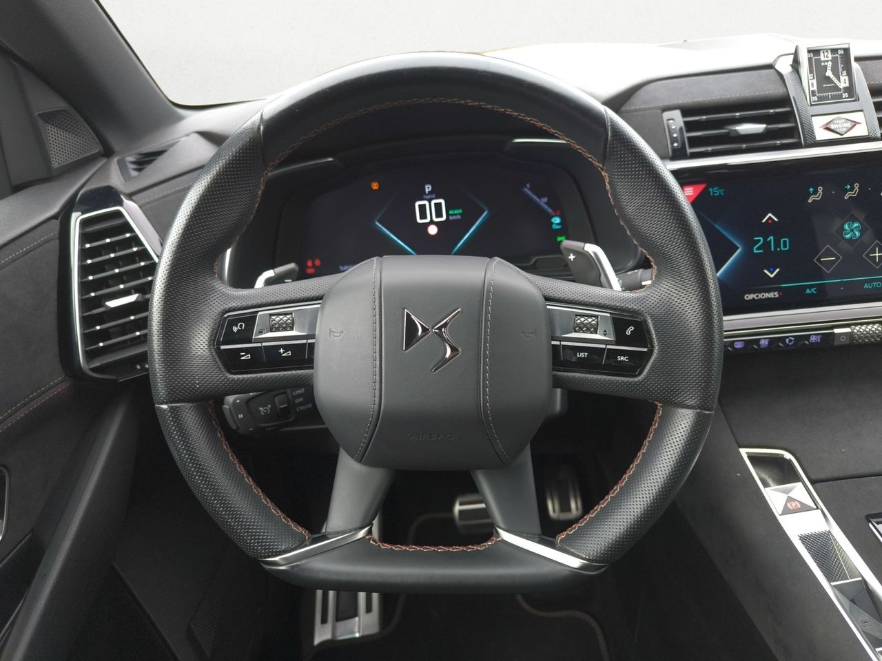 DS DS 7 CROOSBACK E TENSE 225 PERFORMANCE LINE  - Foto 2