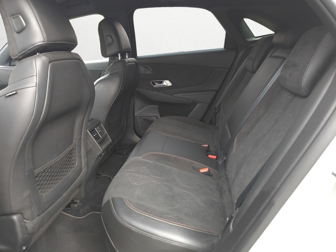 DS DS 7 CROOSBACK E TENSE 225 PERFORMANCE LINE  - Foto 2