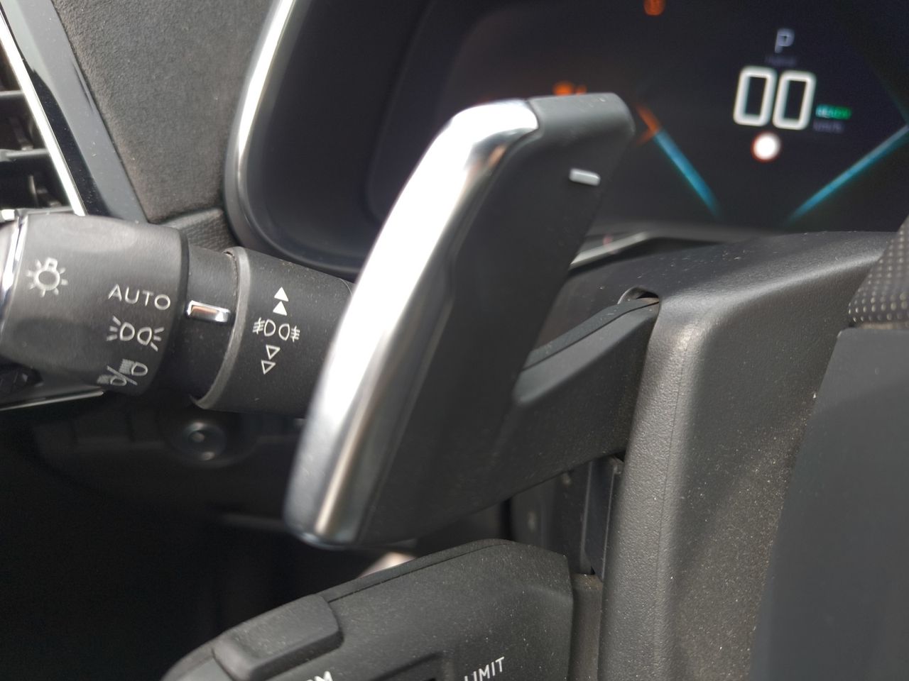 DS DS 7 CROOSBACK E TENSE 225 PERFORMANCE LINE  - Foto 2