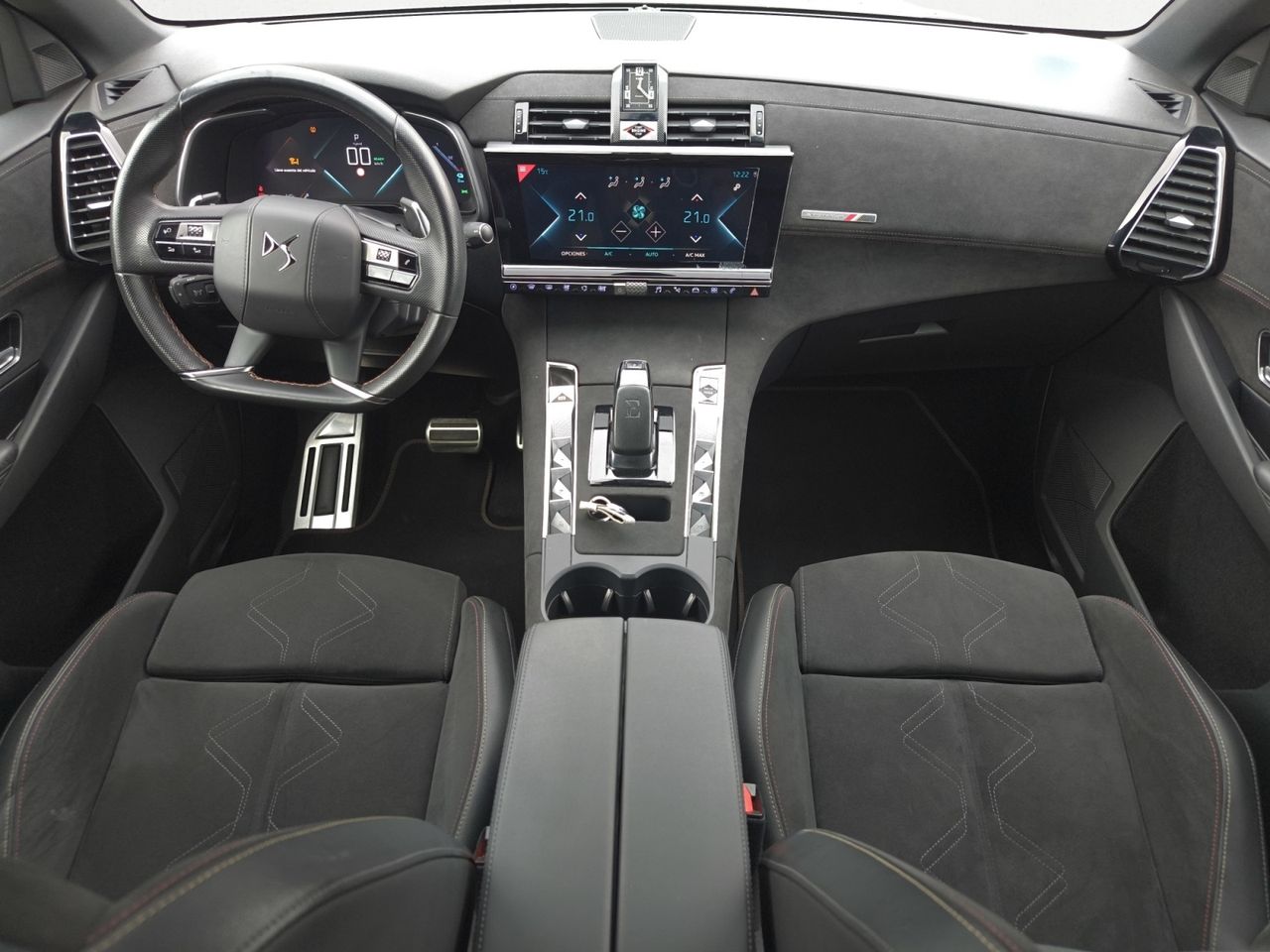 DS DS 7 CROOSBACK E TENSE 225 PERFORMANCE LINE  - Foto 2