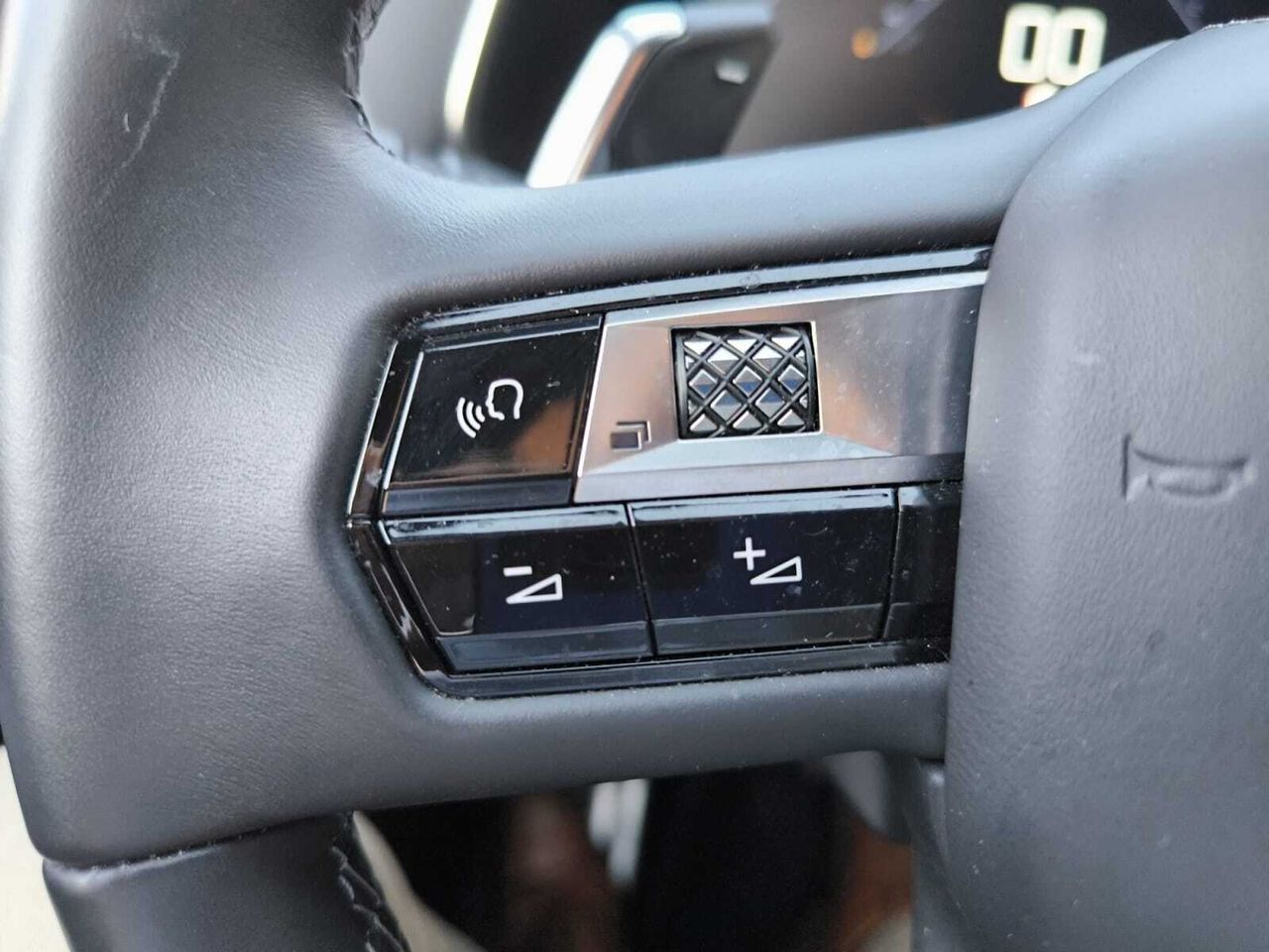 DS DS 7 PURE TECH 180 AUT GRAND CHIC  - Foto 2