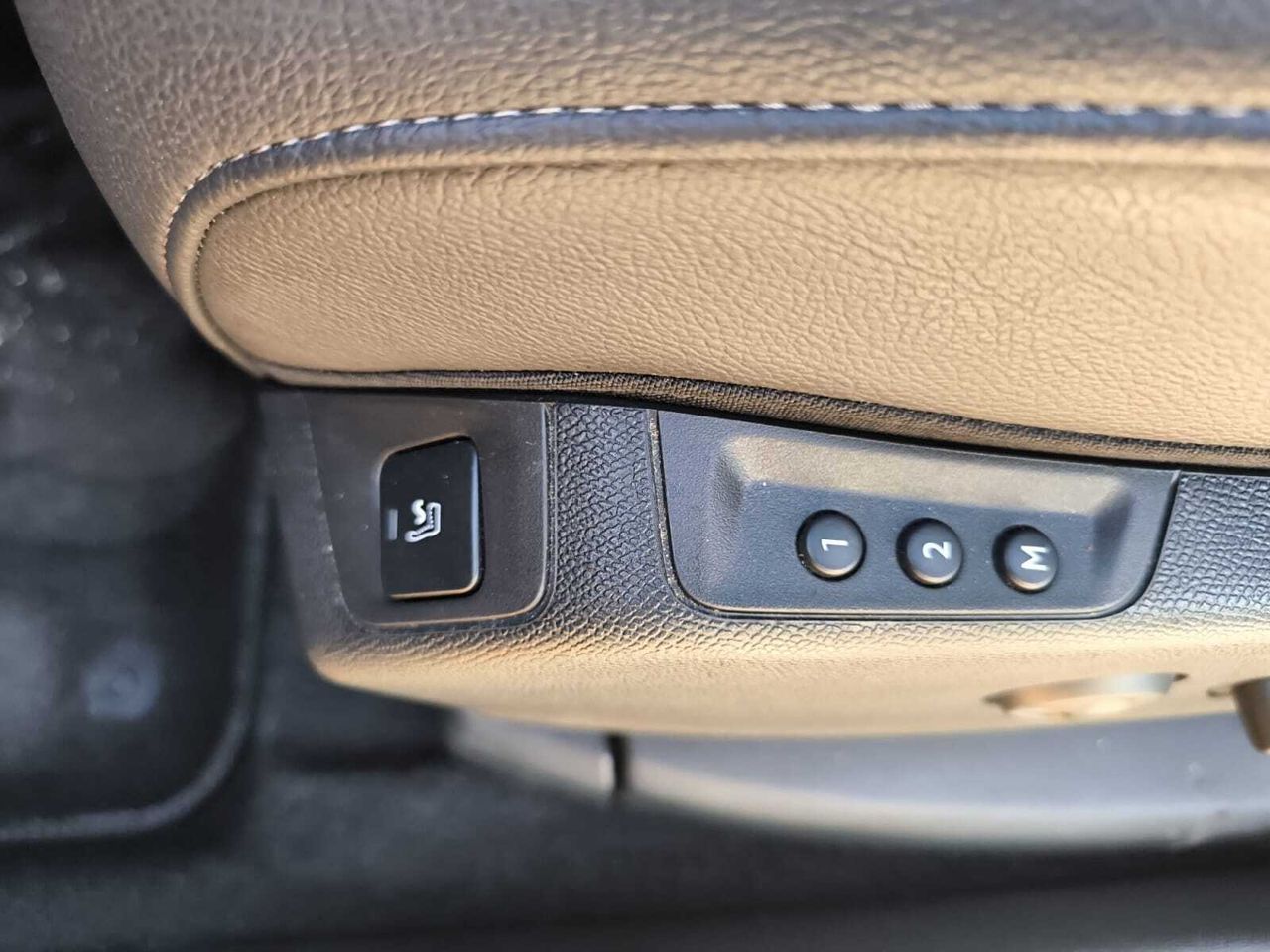 DS DS 7 PURE TECH 180 AUT GRAND CHIC  - Foto 2