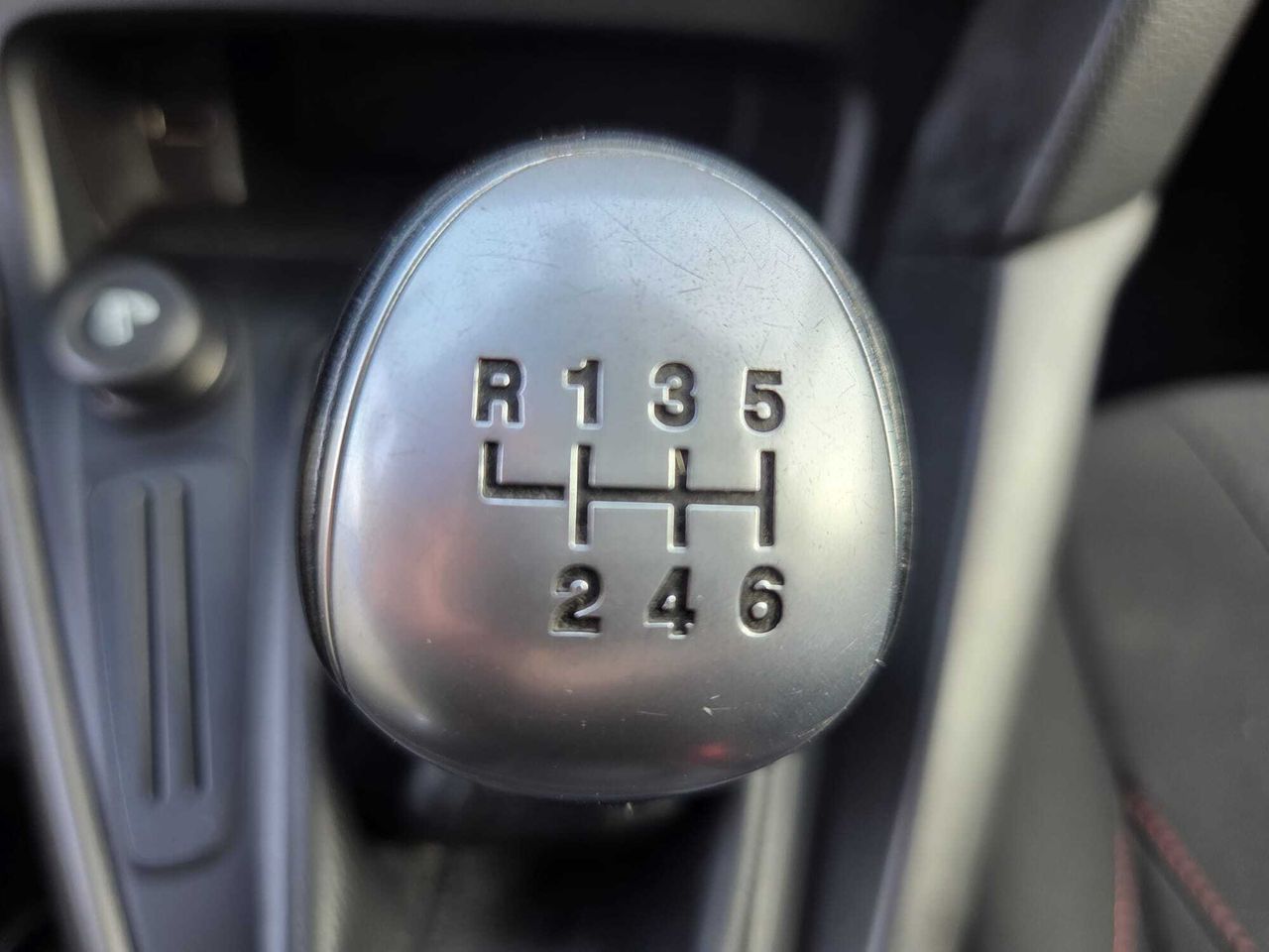 Ford Focus ST LINE SPORT 120 CV  - Foto 2