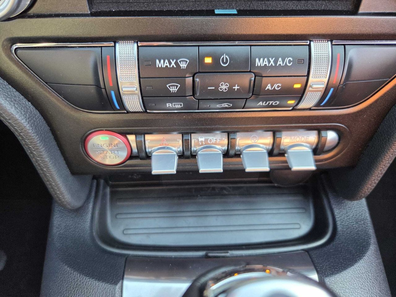 Ford Mustang CONVERTIBLE GT 5.0 TI-VCT 445 CV AT10 E6DT  - Foto 2