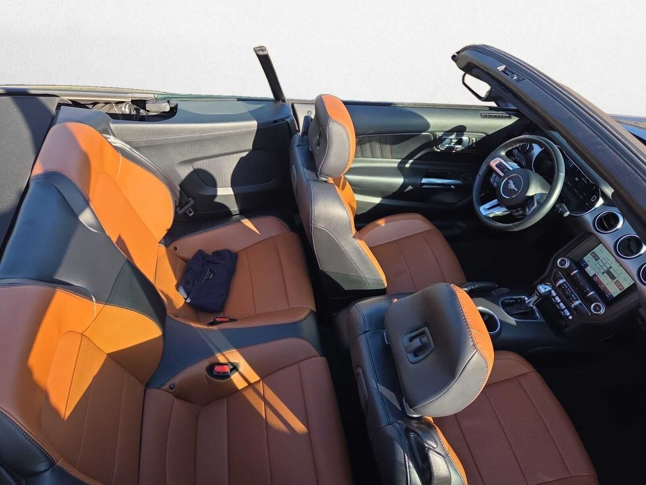 Ford Mustang CONVERTIBLE GT 5.0 TI-VCT 445 CV AT10 E6DT  - Foto 2