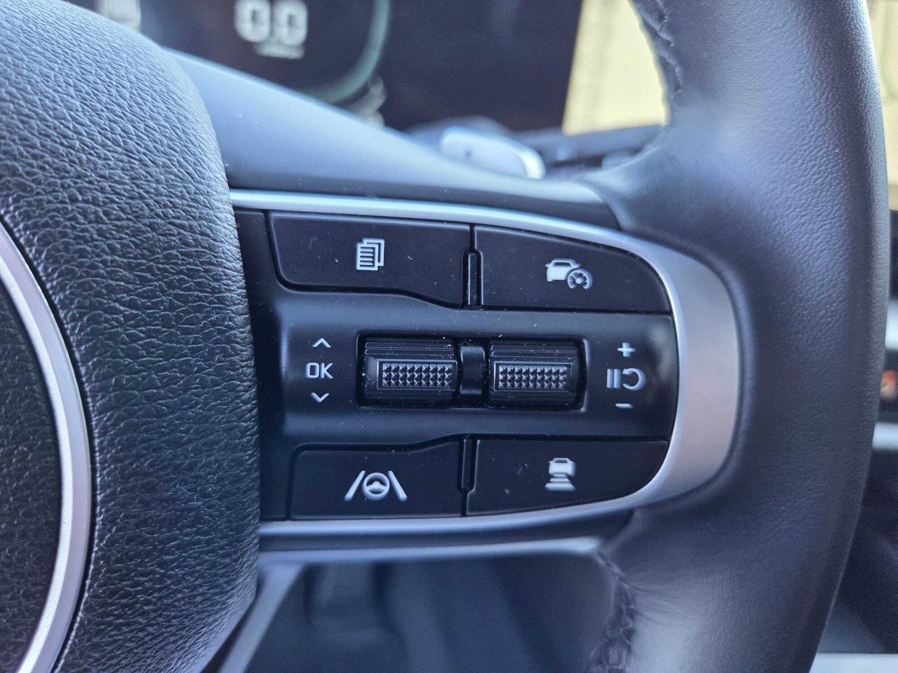 Kia Sportage 1.6 TGDI HEV DRIVE 230 CV  - Foto 2