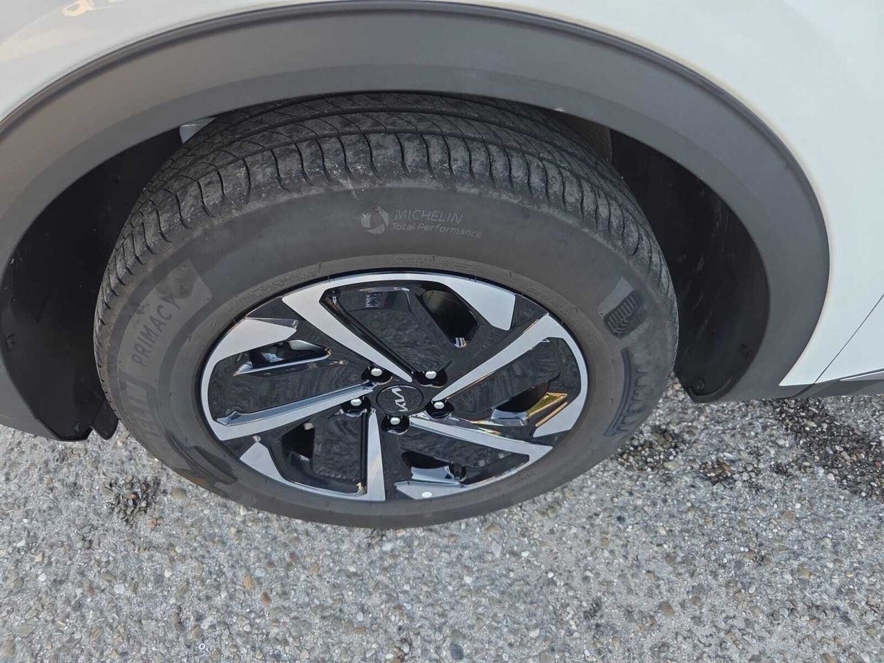 Kia Sportage 1.6 TGDI HEV DRIVE 230 CV  - Foto 2