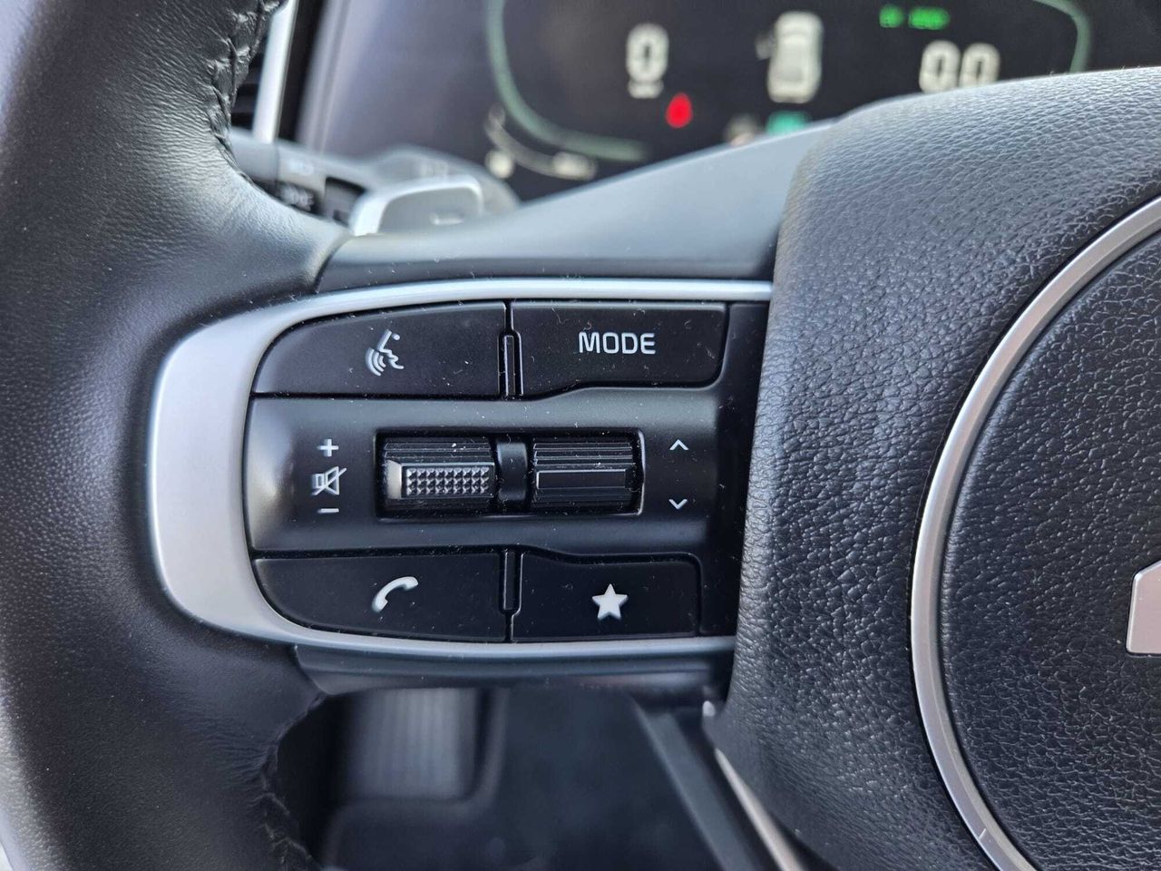 Kia Sportage 1.6 TGDI HEV DRIVE 230 CV  - Foto 2