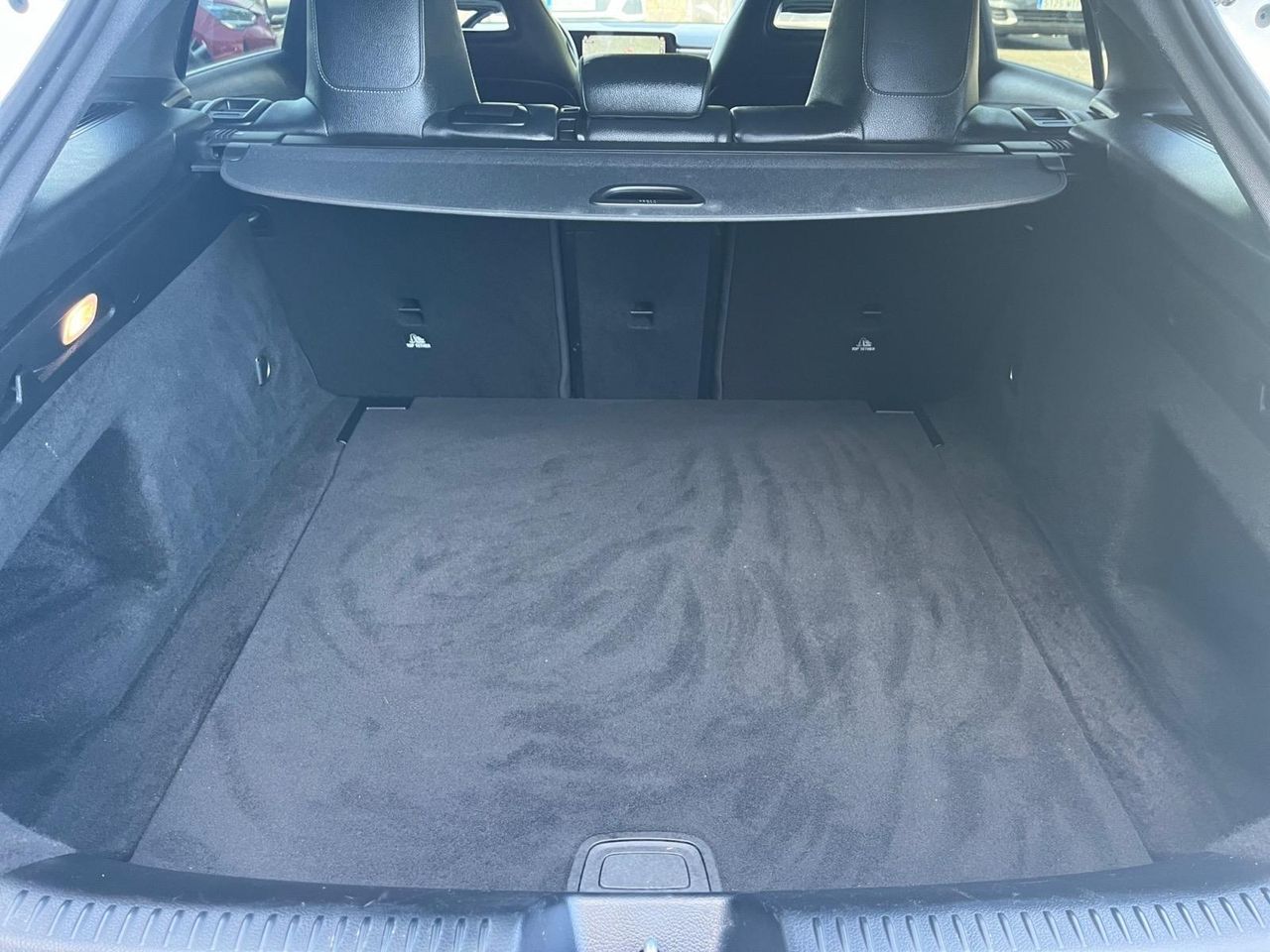 Mercedes CLA SHOOTING BRAKE 200 D DCT AMG LINE  + PAQUETE PREMIUM+SMARTPHONE  - Foto 2