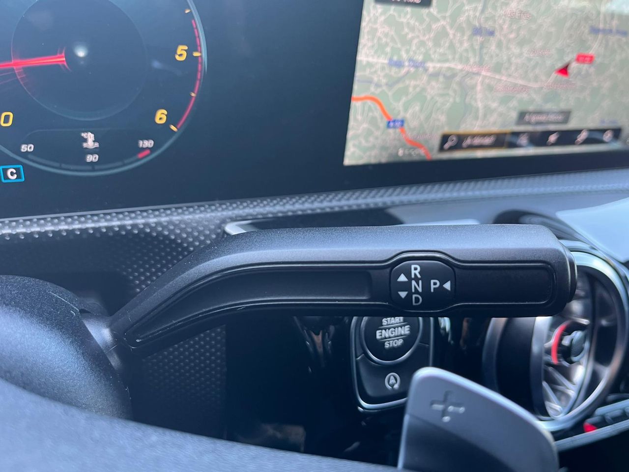 Mercedes CLA SHOOTING BRAKE 200 D DCT AMG LINE  + PAQUETE PREMIUM+SMARTPHONE  - Foto 2