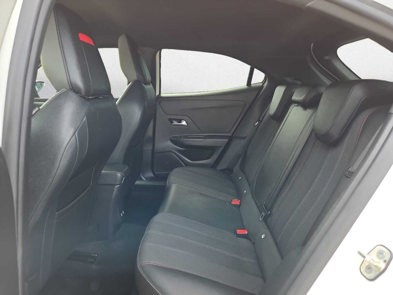 Opel Mokka GS LINE 1.5 D  - Foto 2