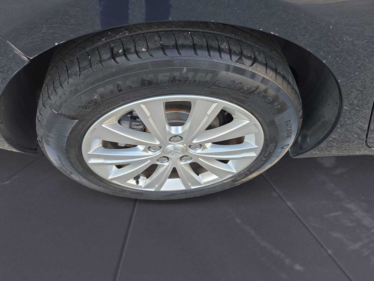 Peugeot 308 STYLE BLUE HDI 130 CV  - Foto 2