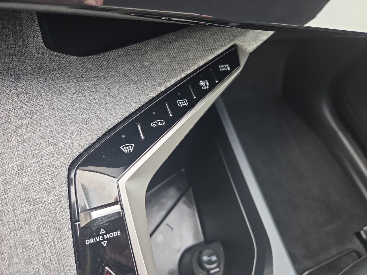 Peugeot 5008 5008 Allure HYBRID 145 eDCS6  - Foto 2