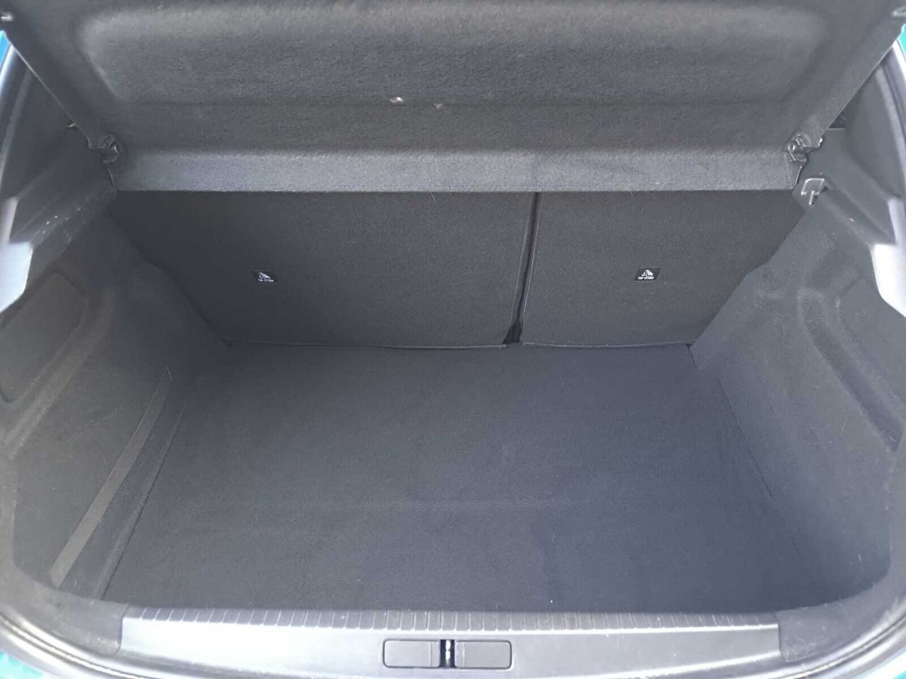 Peugeot e-208 GT LINE ELECTRICO 136 CV  - Foto 2