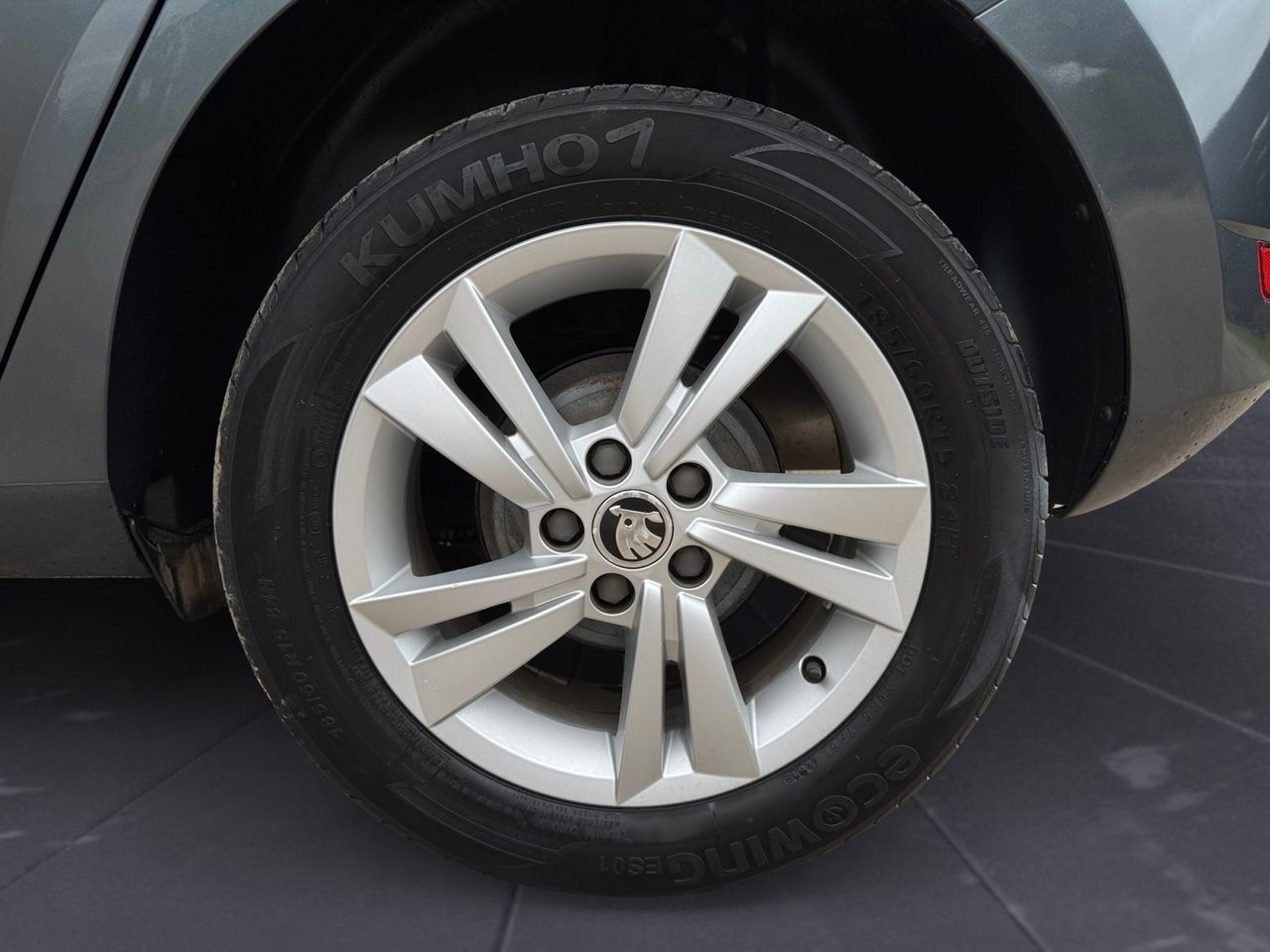 Skoda Fabia 1.0 MPI URBAN 60 CV - Foto 2