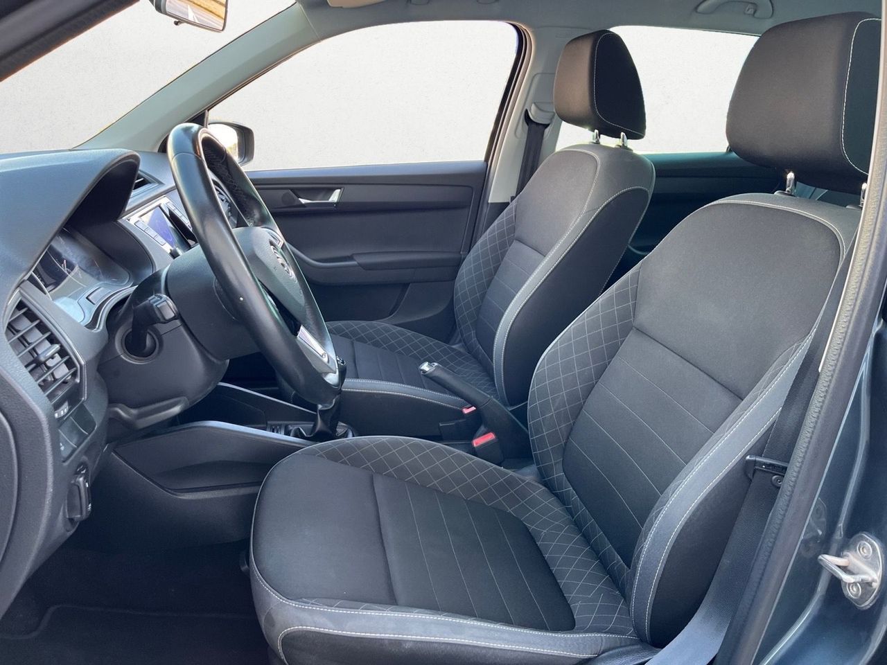 Skoda Fabia 1.0 MPI URBAN 60 CV  - Foto 2